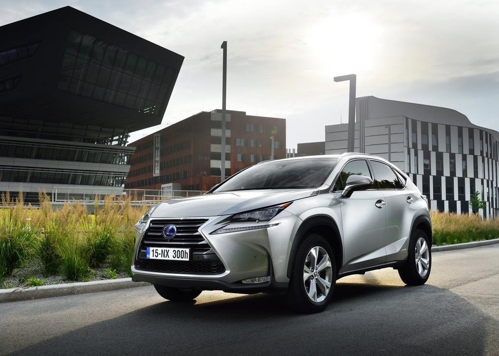 Lexus nx 300h prix