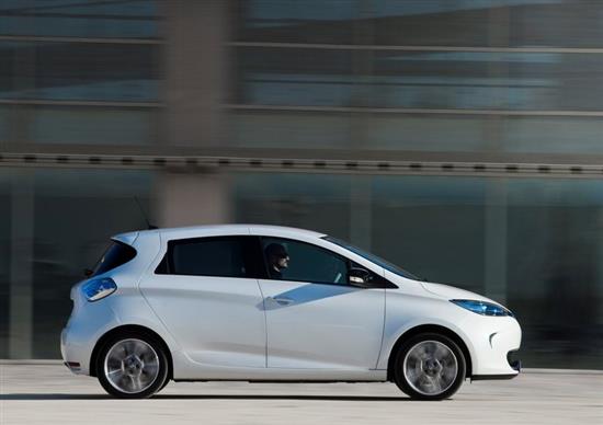 Renault Zoé, première citadine électrique de la marque au losange, s’est accaparé 75 % des ventes sur le marché de l’électrique au premier semestre